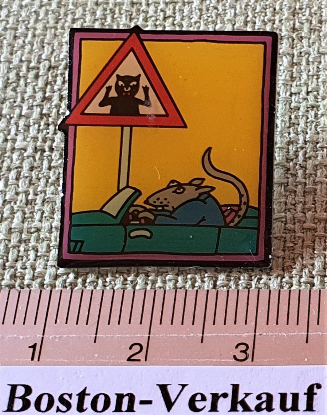 Plaquettes & Badges: E272 - Maus in Auto Schild Achtung Katze – D'occasion à Reinach BL par Boston-Verkauf 1