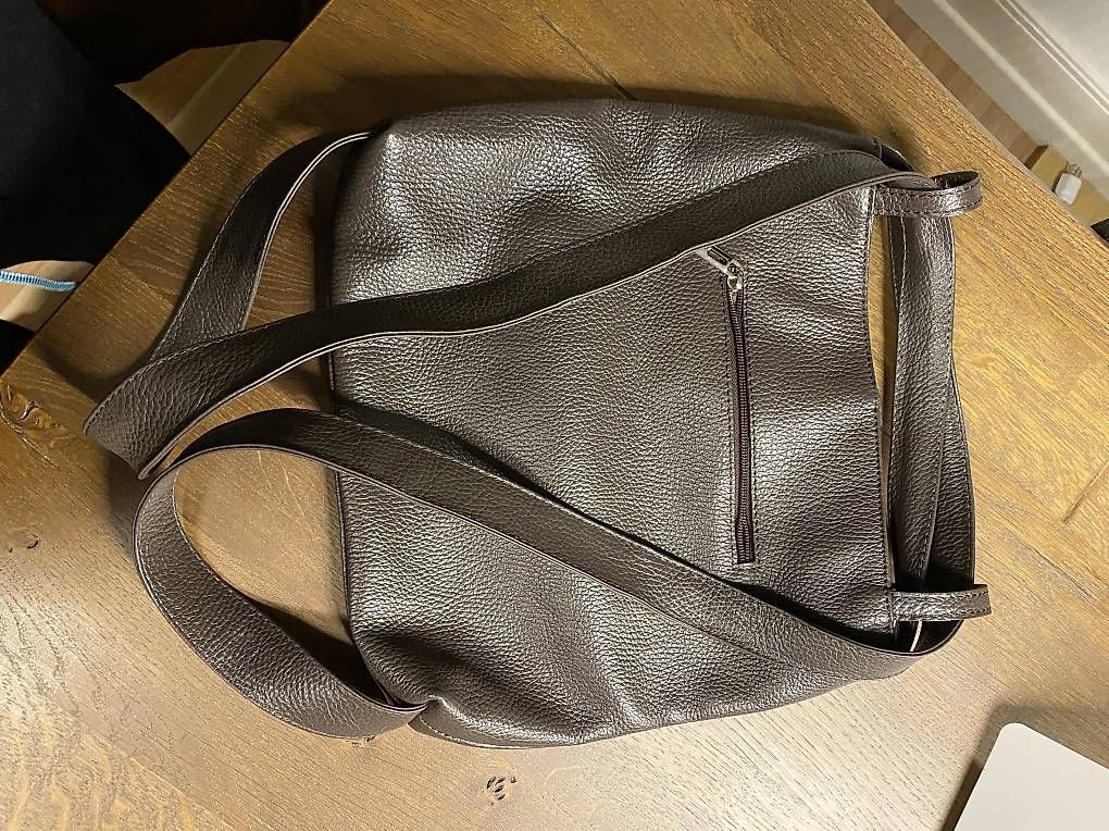Sacs à dos: Cinino Taschenrucksack Leder – D'occasion à Winterthur par Glionel 1