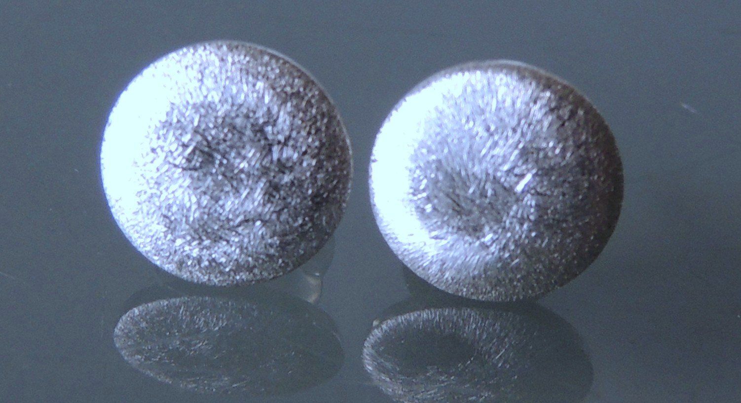 Ohrringe & -stecker: Ohrstecker aus gebürstetem Silber 925 – Neu und originalverpackt aus Waldenburg von schaller707