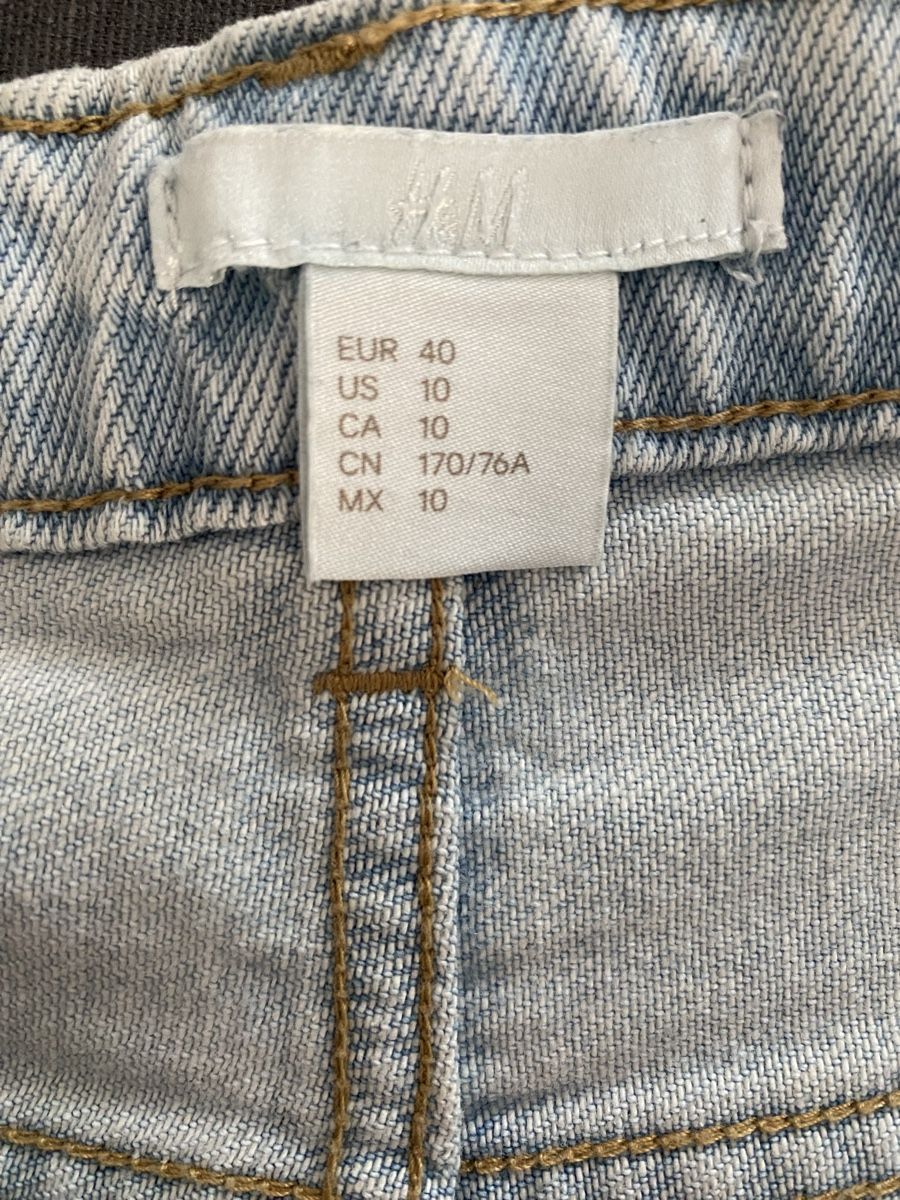 H&M Jeans: Short en jeans H&M festoné – Usato da Lausanne venduto da Gabrie 2