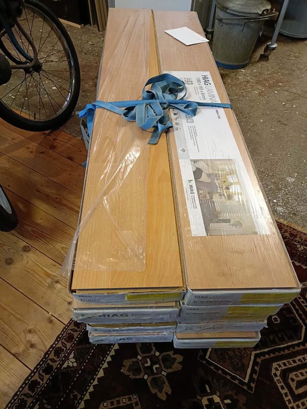 Rivestimenti per pavimenti: Laminat 21qm. – Usato da Köniz venduto da Brockenreich 3