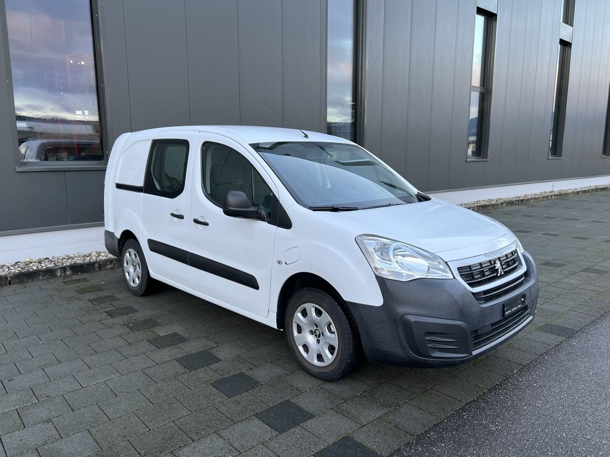 Peugeot Veicoli commerciali: Peugeot Partner Electric – Usato da Studen BE venduto da sabit08 2