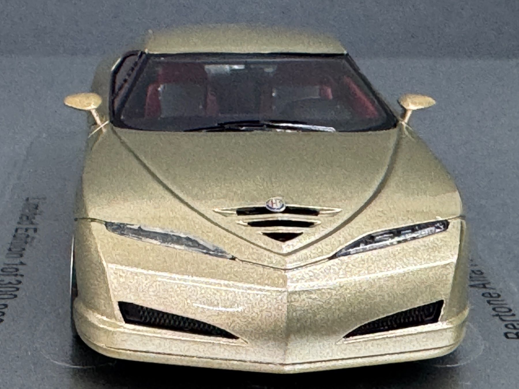Alfa Romeo Modellini d'auto: Alfa Romeo Bertone Bella 1999 Kess 1:43 – Nuovo e nell'imballaggio originale da Luzern venduto da aa43modelcars-Luzern 2