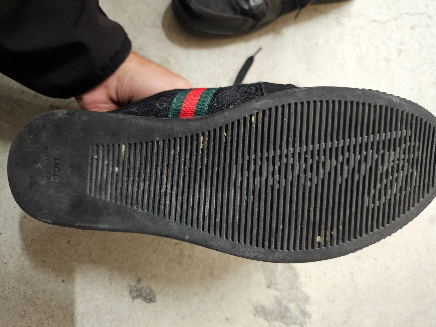 Gucci Scarpe da uomo: Gucci Sneaker Hightop Gr. 42 Canvas Schwarz – Usato da Zürich venduto da -iwan- 3