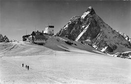 Zermatt, Rifugio Guide del Cervino, Testa Grigia
