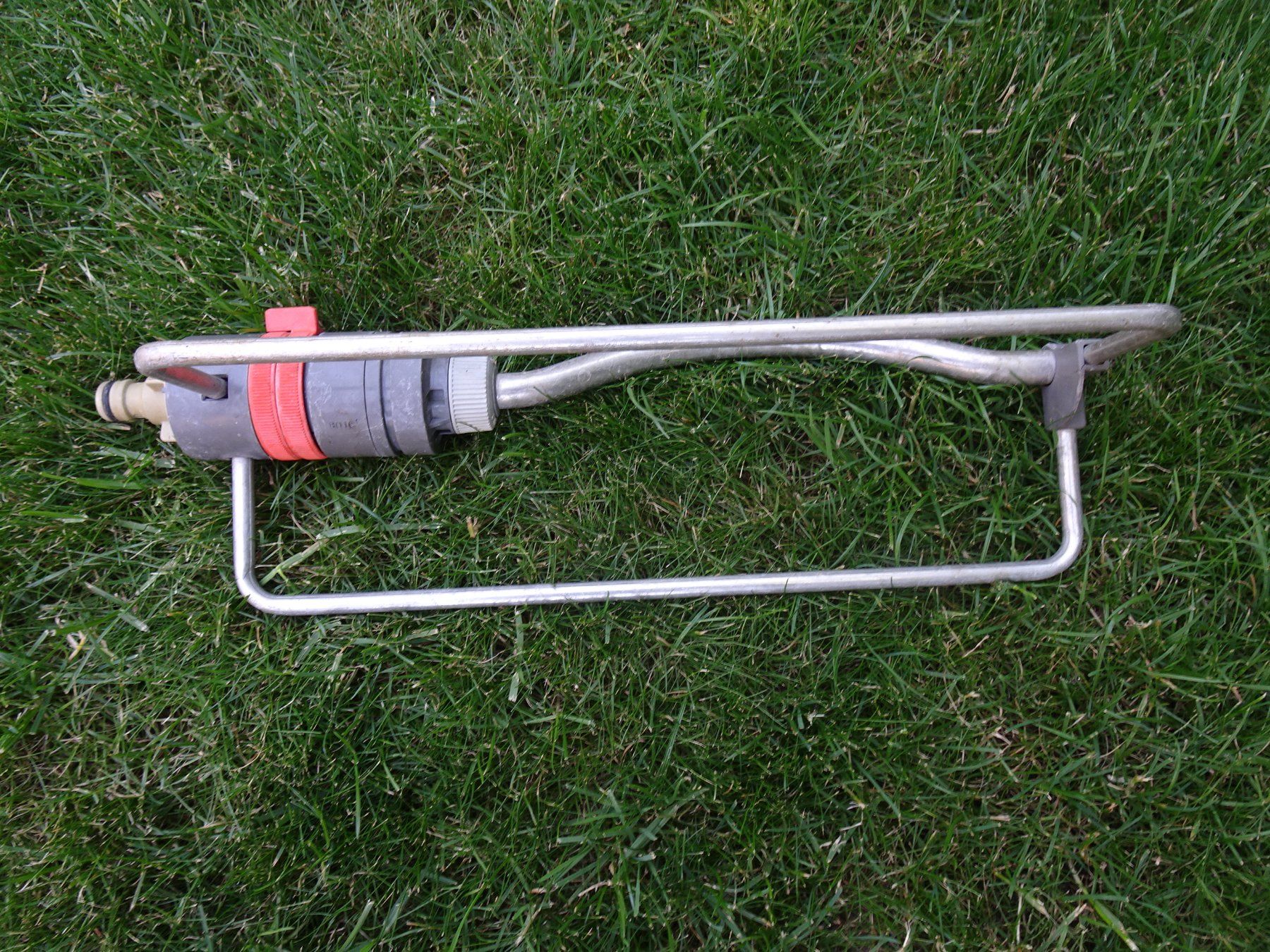 Technique médicale: GARDENA Sprinkler, Rasensprenger – D'occasion à Winkel par rsuzh 1