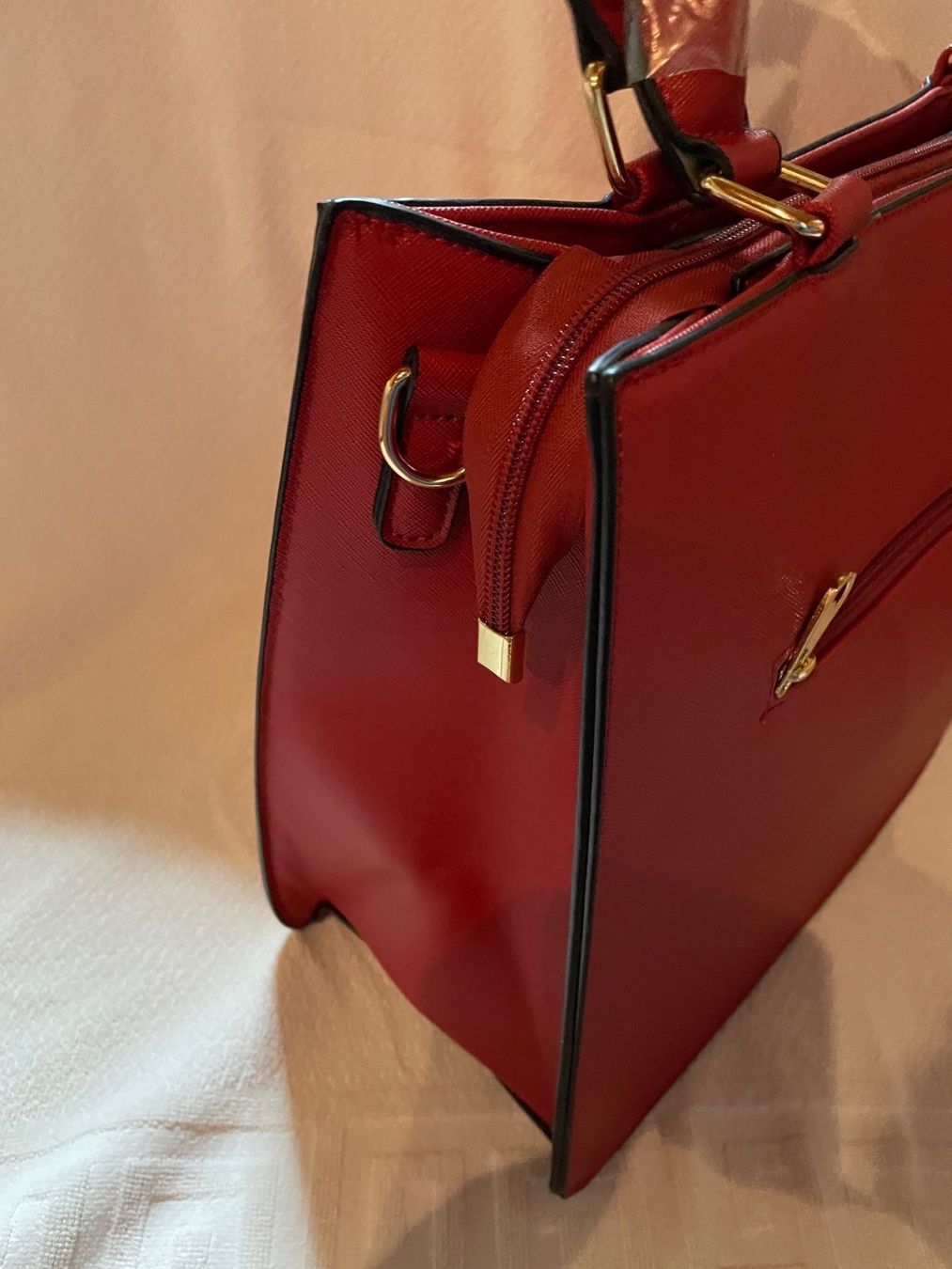 Taschen: Tasche shopper Handtasche  Rot Tasche Trolly mit fächern – Neu und originalverpackt aus Buchs SG von Billikatze5 3