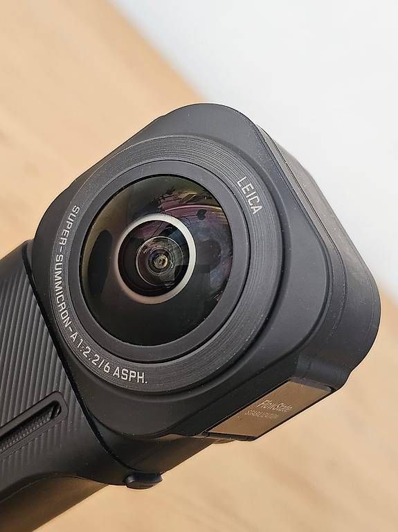 Insta360 Action Cam: INSTA 360 ONE RS ACTION CAM – Usato da Genève venduto da pointofviews 1