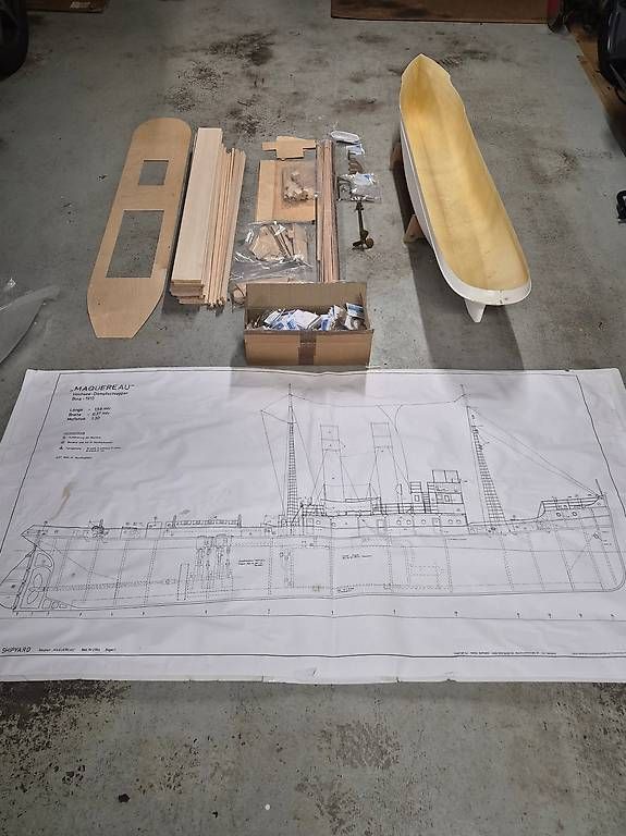 Modellismo RC: Elde Bausatz Dampfschlepper "Maquereau" + Beschlagsatz – Usato da Füllinsdorf venduto da gibba 4