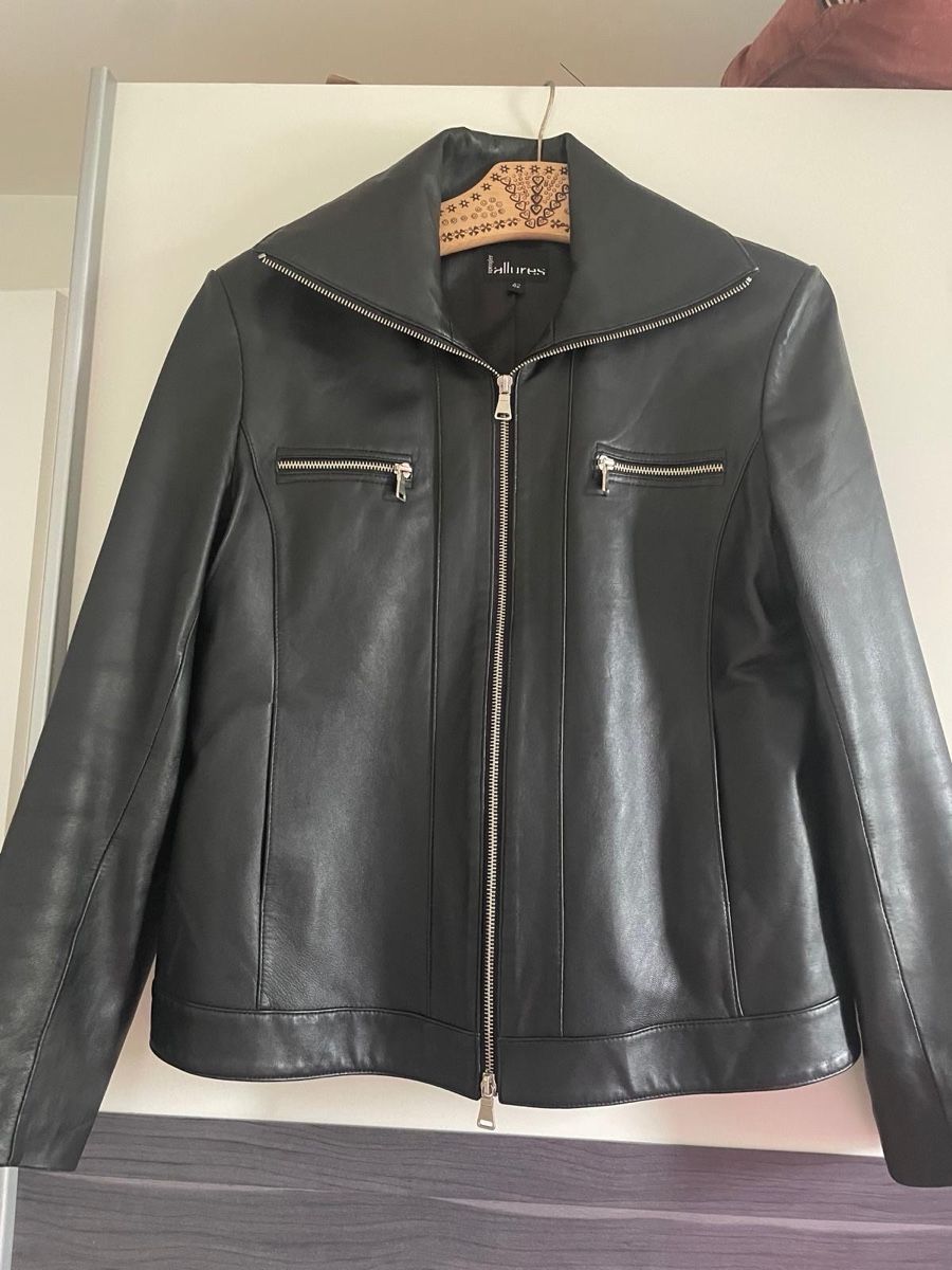 Jacken: Lederjacke schwarz Grösse 42 gebraucht – Gebraucht aus Teufen AR von evi_77q5