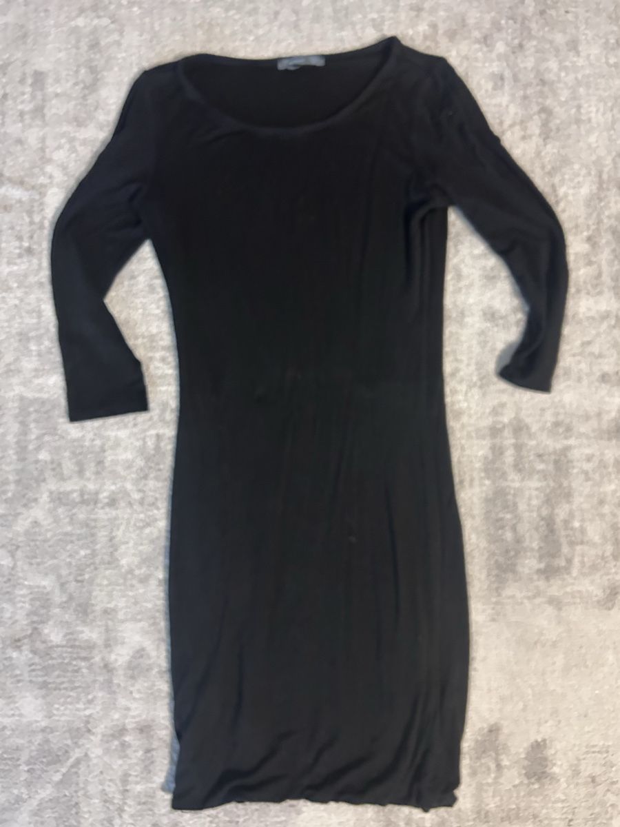 Kleider: Schwarz Langarm Kleid – Gebraucht aus Belp von jan_6yvx 1