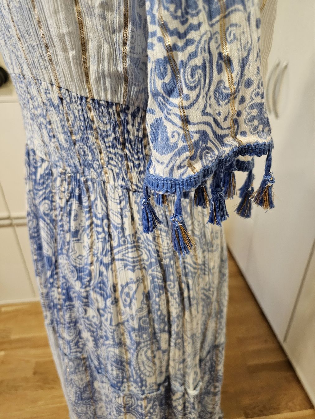 Kleider: Longue robe neuve !  – Neu und originalverpackt aus Bulle von Diamant.15 4