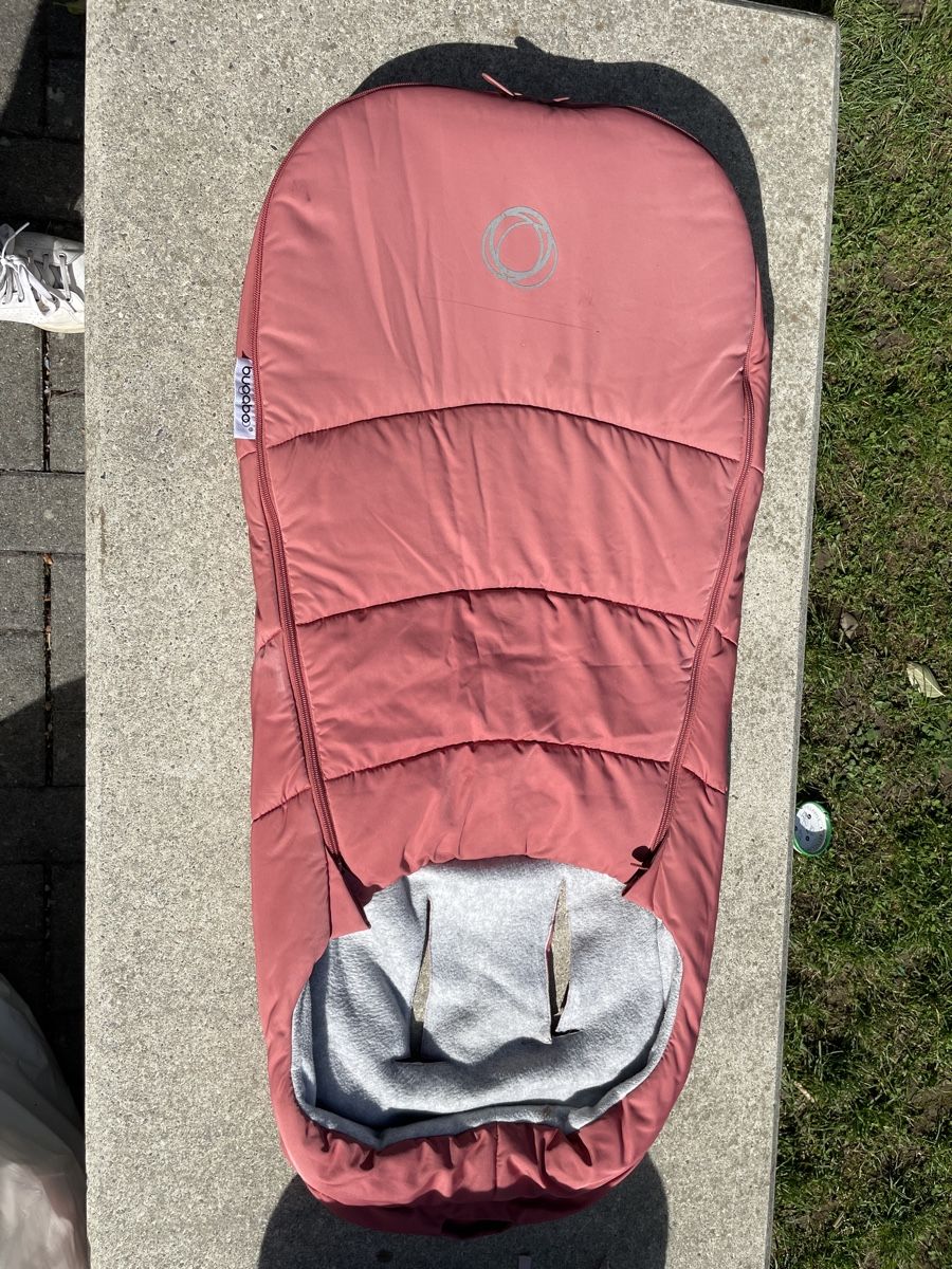 Bugaboo Sacchi a pelo: Bugaboo Winter Fusssack. Nur Einzeln. – Usato da Winterthur venduto da Tietsch 1