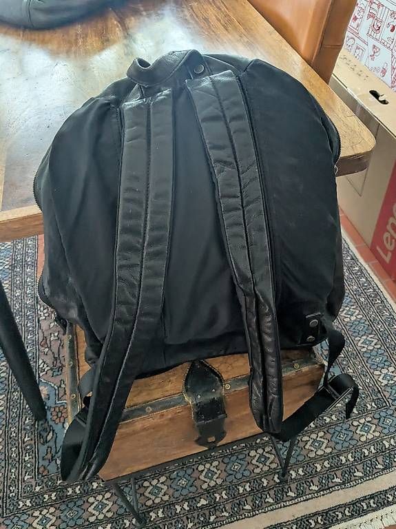 Sacs à dos: Schwarzer Lederrucksack von Diesel – D'occasion à Zürich par Gzus 2