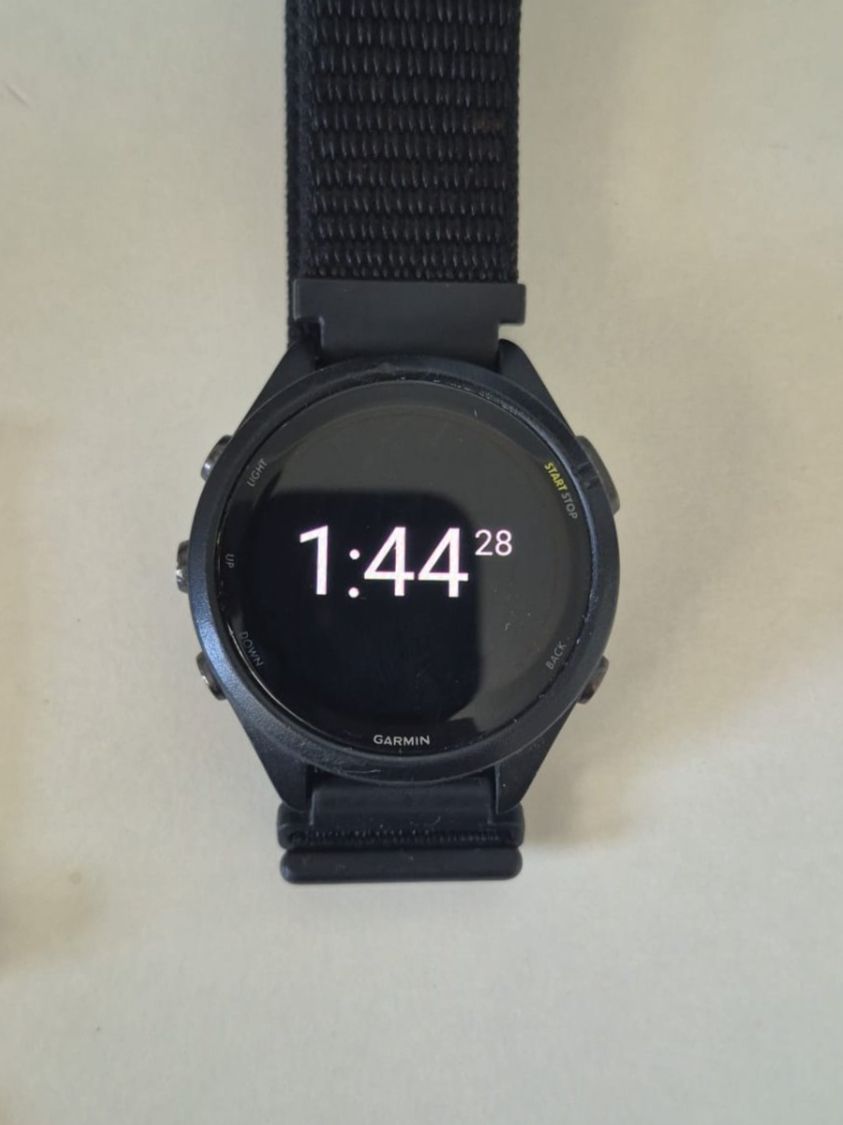 Garmin Smartwatch: Garmin Forerunner 265S Smartwatch mit neuem Band – Usato da Baar venduto da speedy258 1