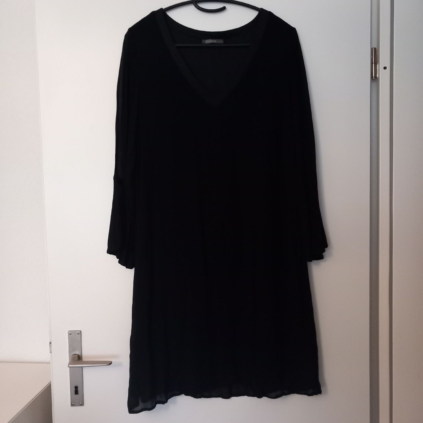 Nile Robes: NILE Kleid Gr. L – Neuf (Voir description) à Wettingen par Socrates11
