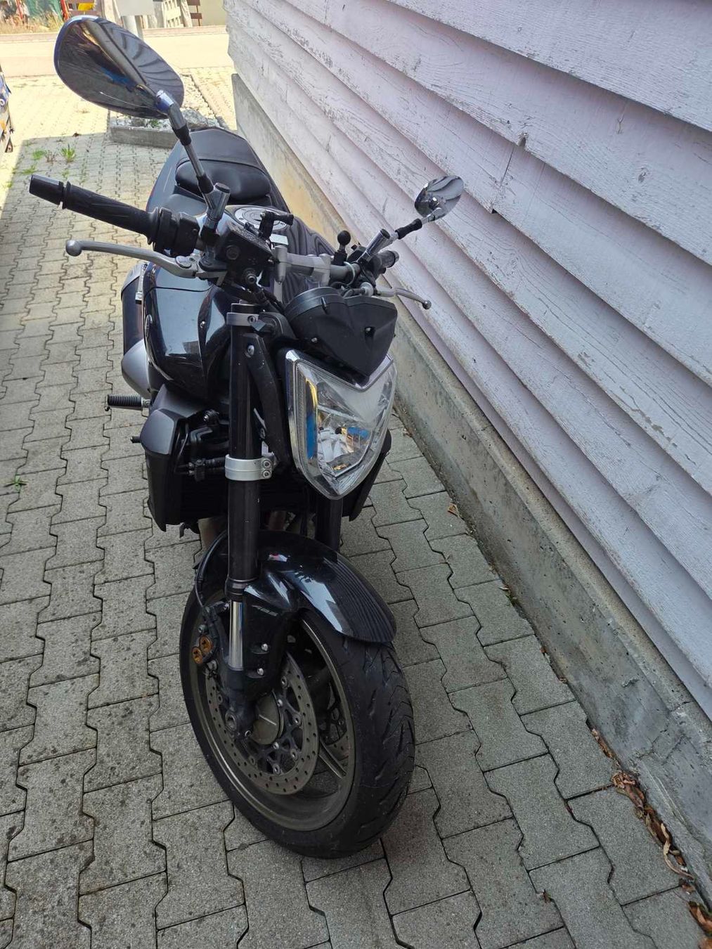 Yamaha Strasse: Yamaha FZ1 NA – Defekt aus Maur von Aprul 8