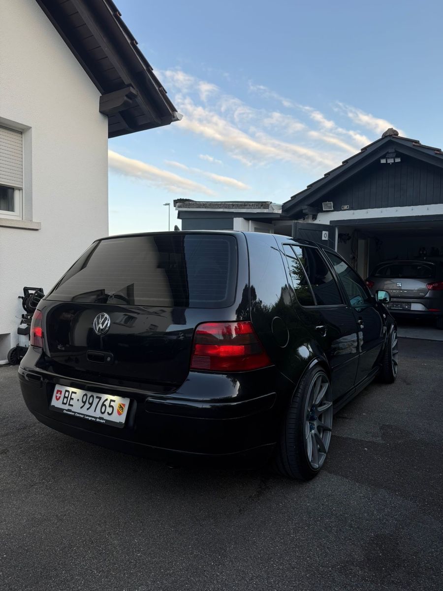 VW Automobili: Golf 4 1,9 TDI Frisch ab MFK – Usato da Safnern venduto da sma_b5q7 4