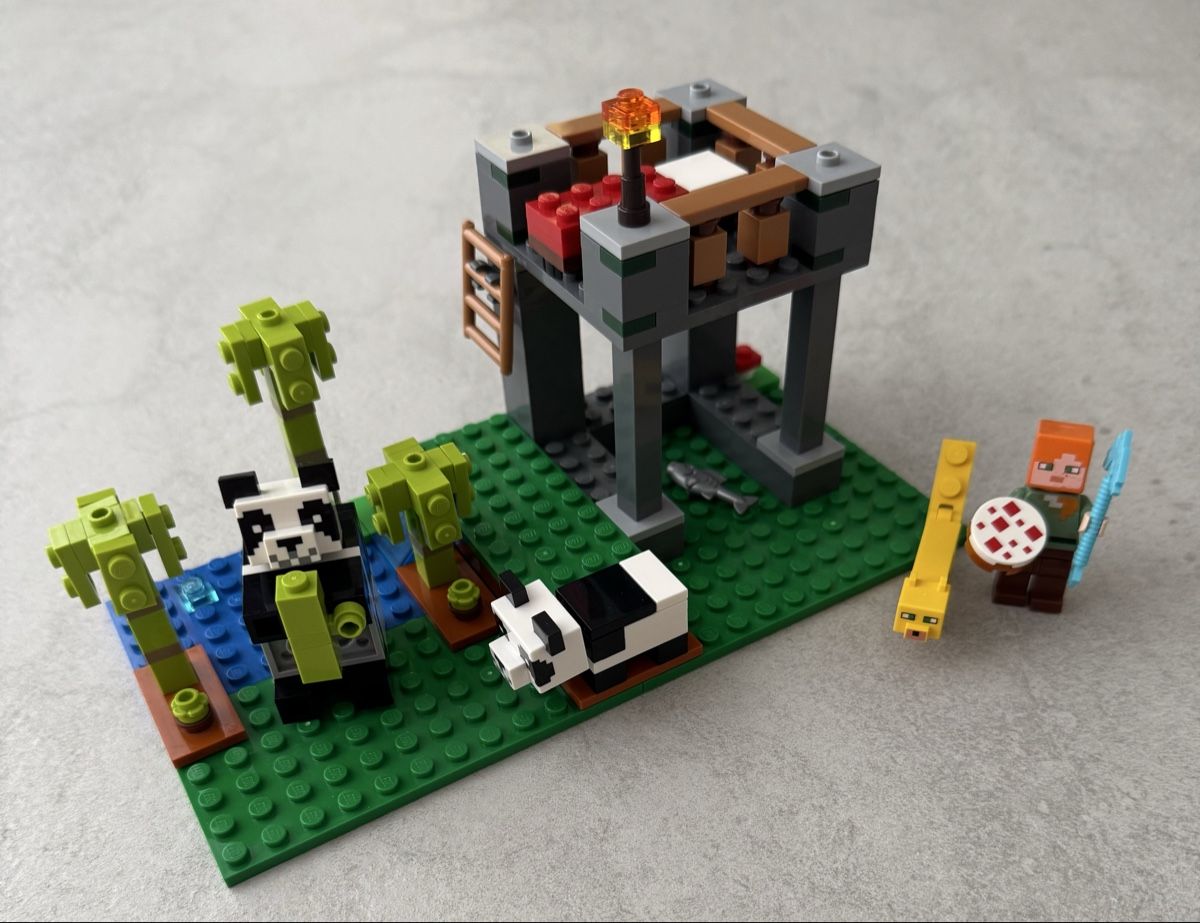 Lego Kit di costruzioni: LEGO Minecraft Set 21158 Panda Kindergarten – Usato da Altstätten / SG venduto da heikoyzf 1