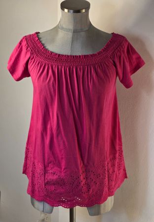 XS-S 34/36 HALLHUBER Tunika Top Lochstickerei himbeer pink