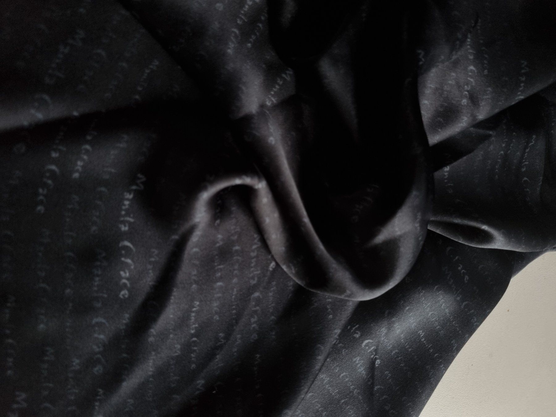 Tessuti: Stoff,  Seide 178 x140 cm – Nuovo e nell'imballaggio originale da geroldswil venduto da Gumball1