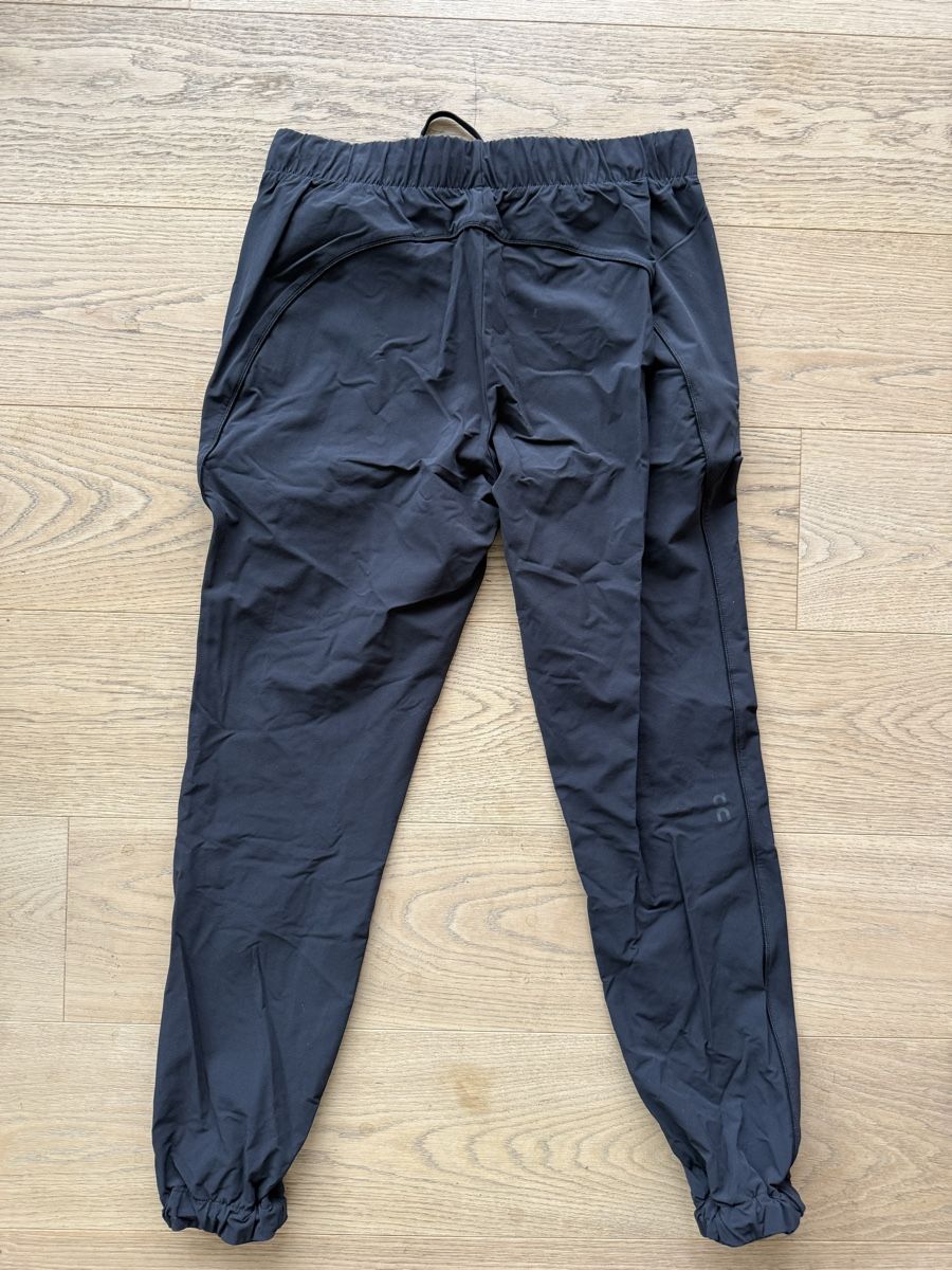 Pantaloni: On Active Pants Damen Grösse M – Nuovo (secondo la descrizione) da Zürich venduto da z00mie 4