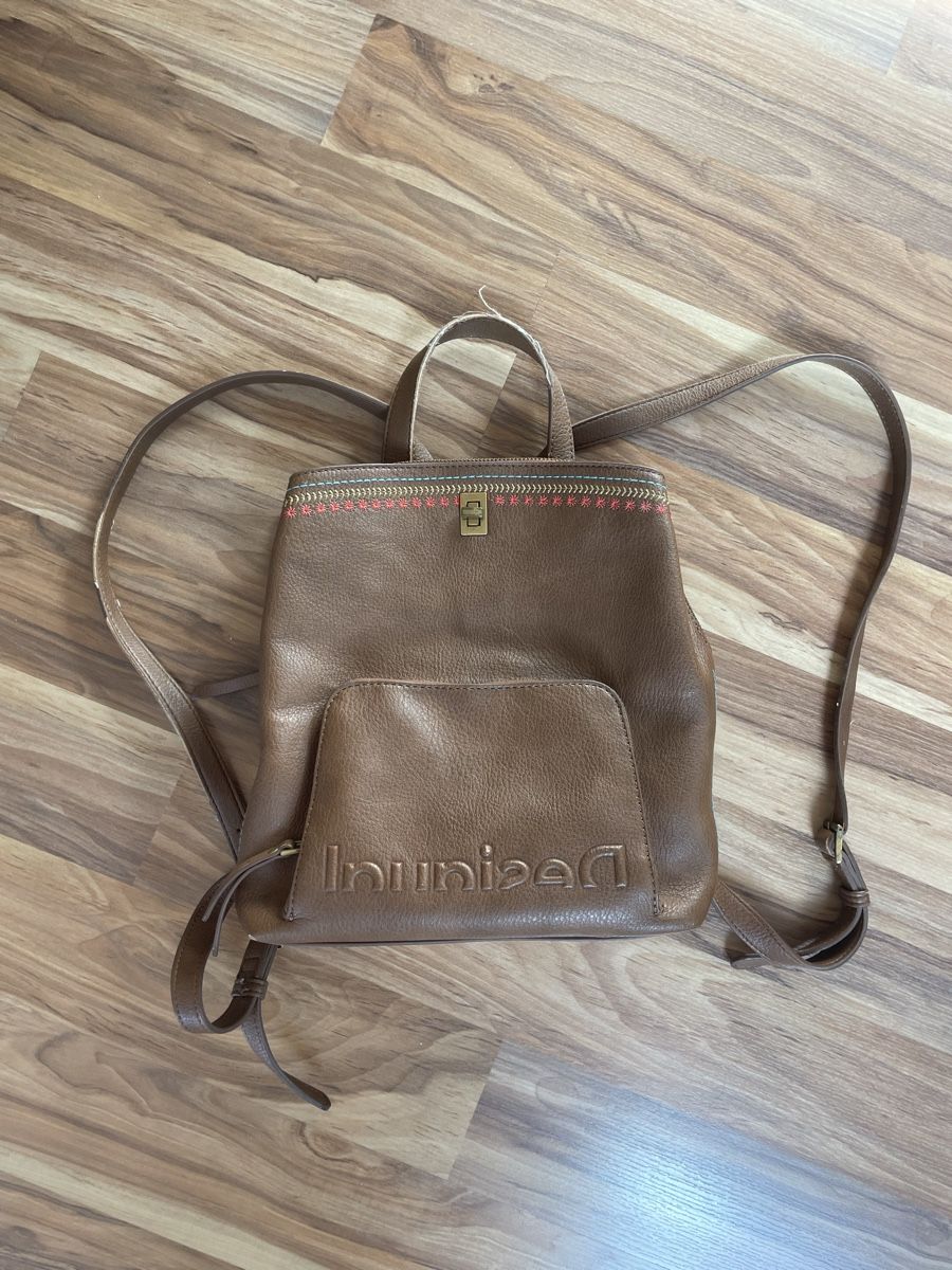 Desigual Zaini: Desigual Rucksack – Usato da Therwil venduto da nat_gtk5