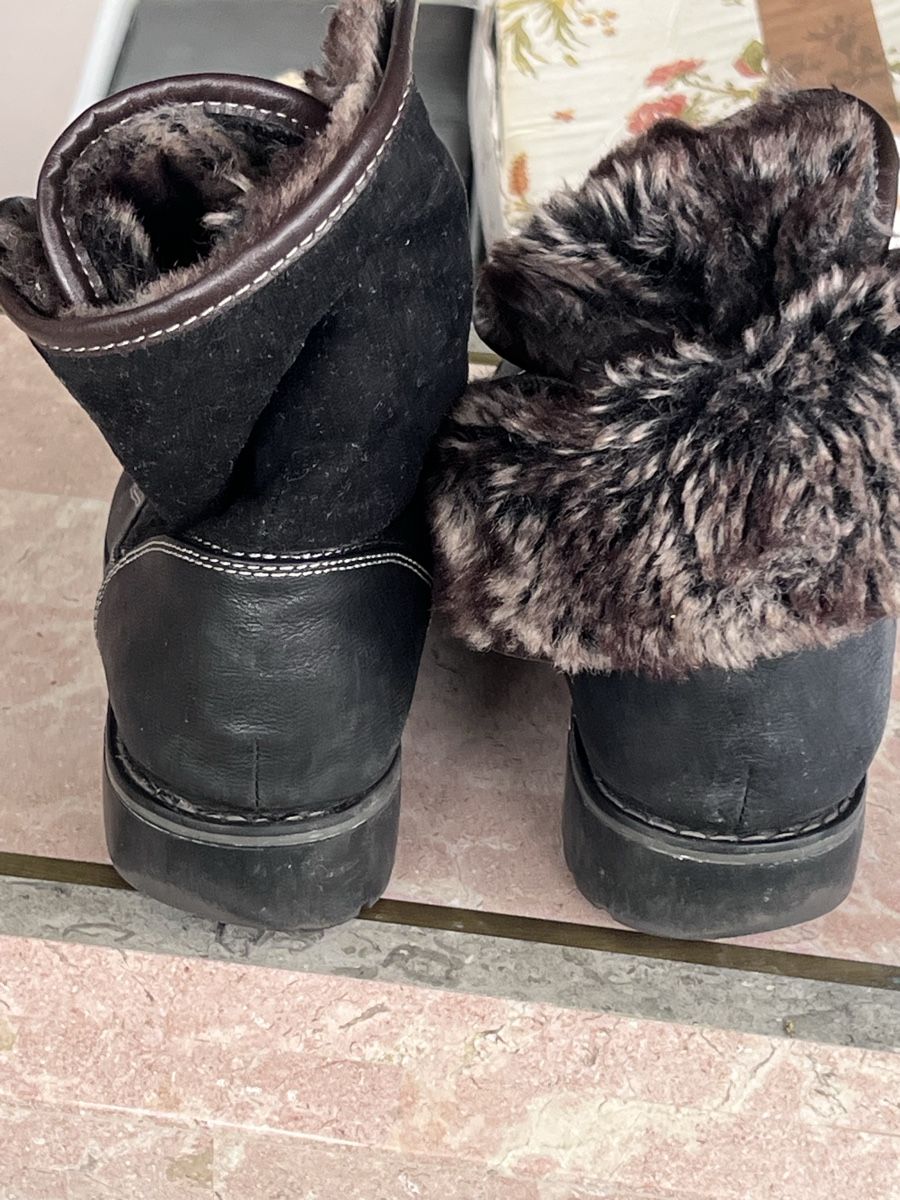 Damenschuhe: Winterstiefeletten schwarz 39 – Gebraucht aus Richterswil von Luke6 3