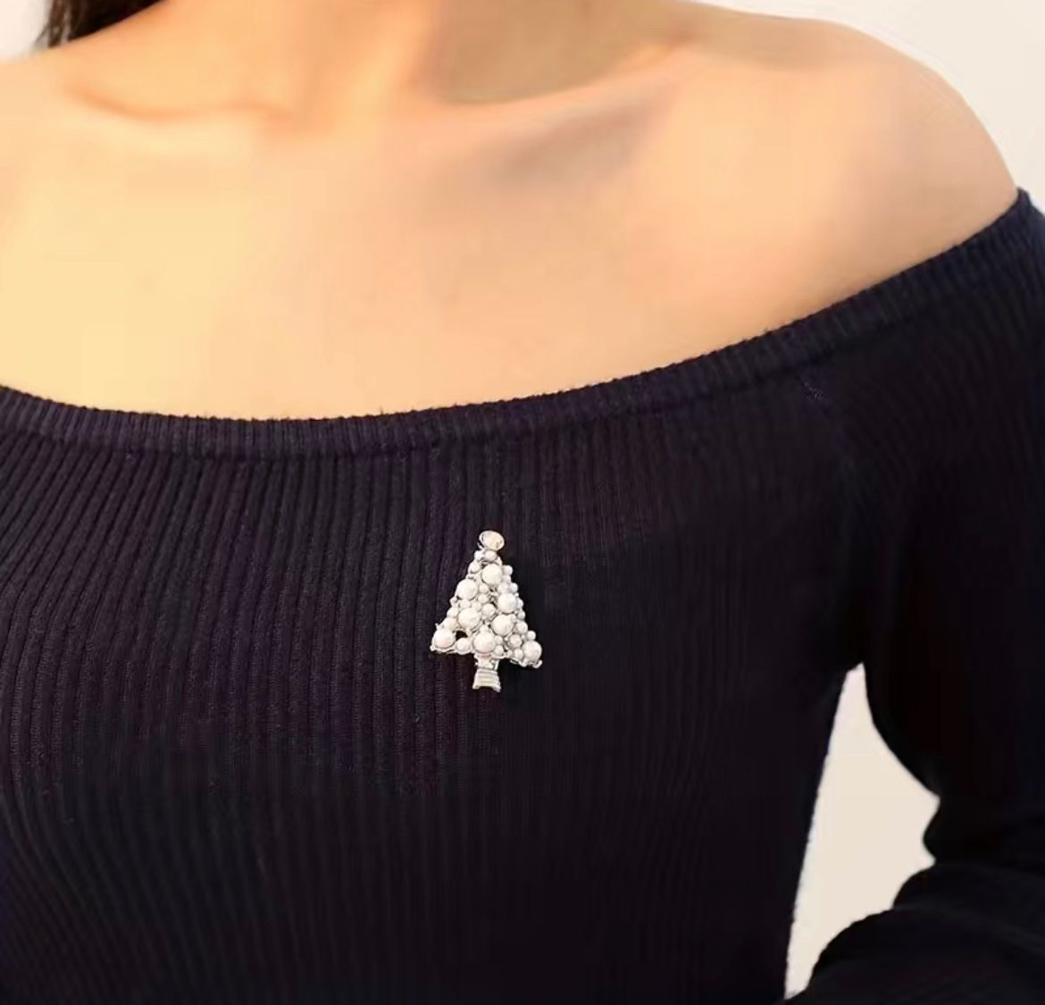 Spille & Fermagli: Brosche Christbaum ( Weihnachtsbaum) – Nuovo (secondo la descrizione) da Gams venduto da Mariawicca 1