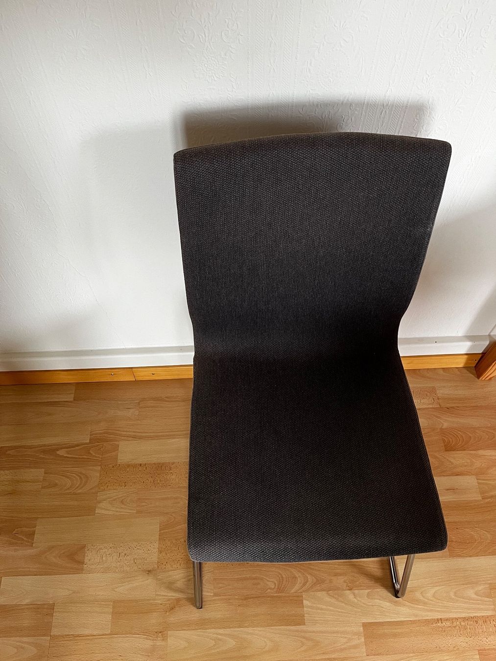 Ikea Sedie: 2 Ikea Volfgang Stühle Anthrazit – Usato da Luzern venduto da Tschuu 1