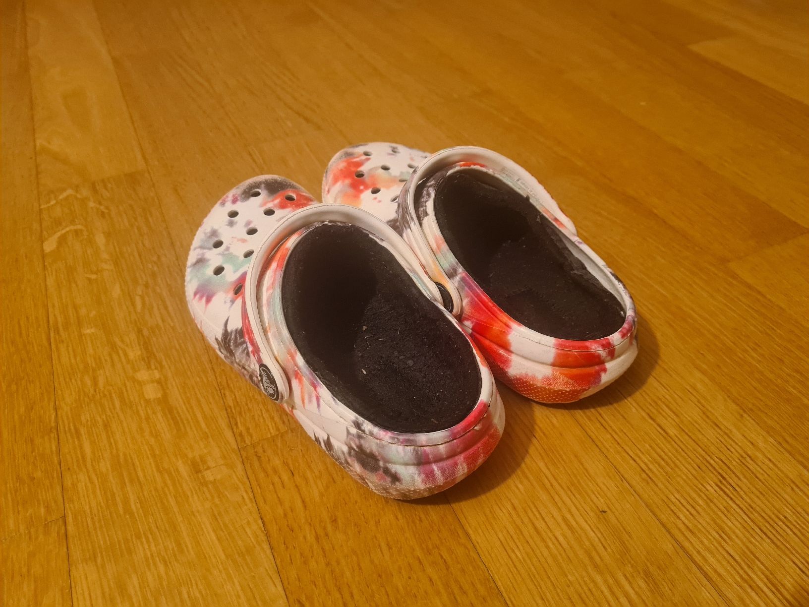 Crocs Scarpe per ragazzi: Crocs gefüttert Gr C11 – Usato da Zumikon venduto da daryona 1
