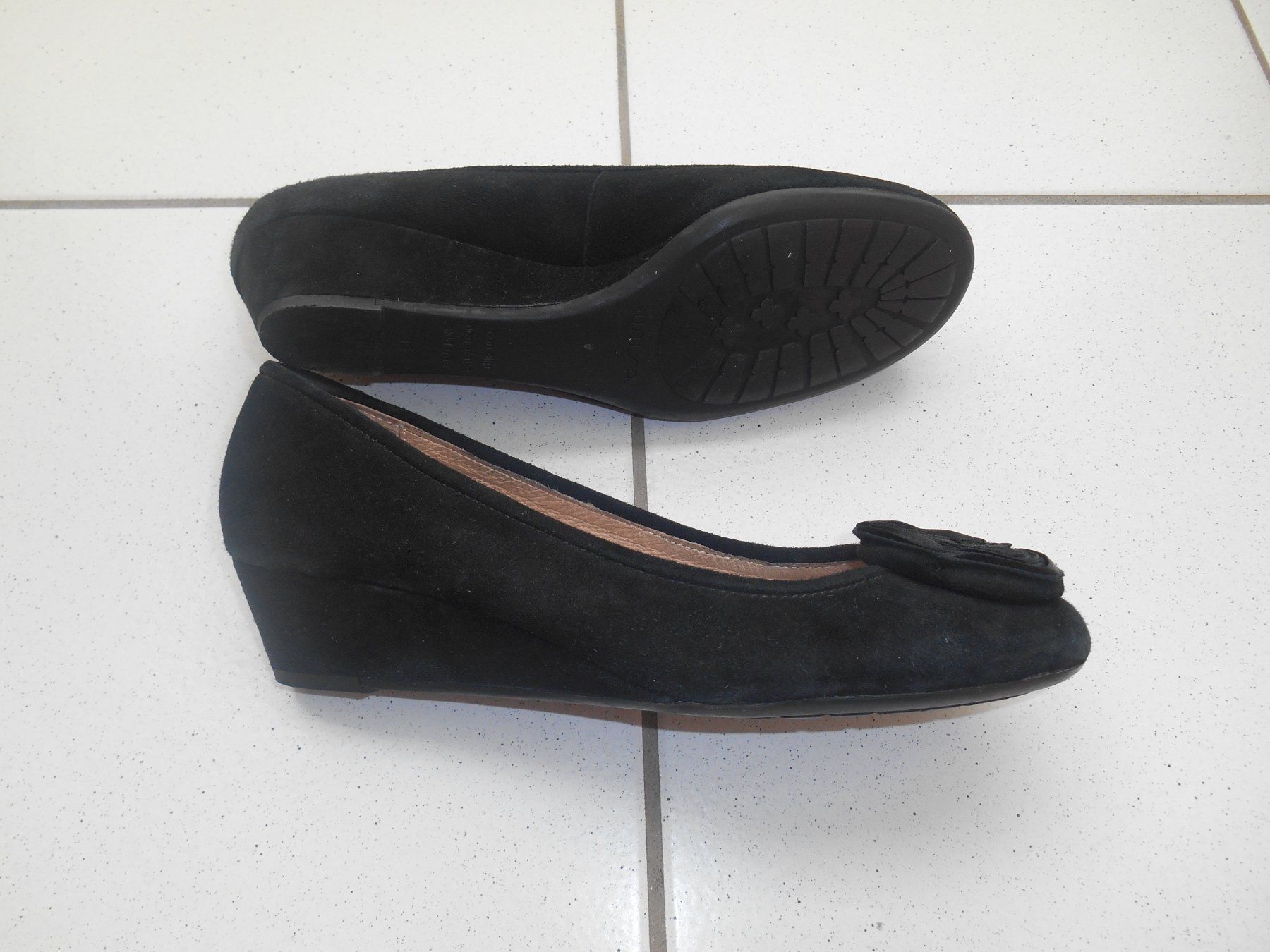 Unisa Scarpe da donna: Unisa Leder-Pump schwarz Grösse 39 – Usato da Basel venduto da fafa68 4