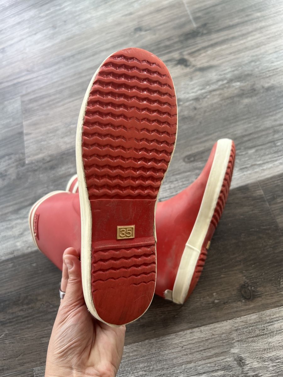 Schuhe für Jungen: Gummistiefel rot Gr35 – Gebraucht aus Langnau am Albis von dodi83 1