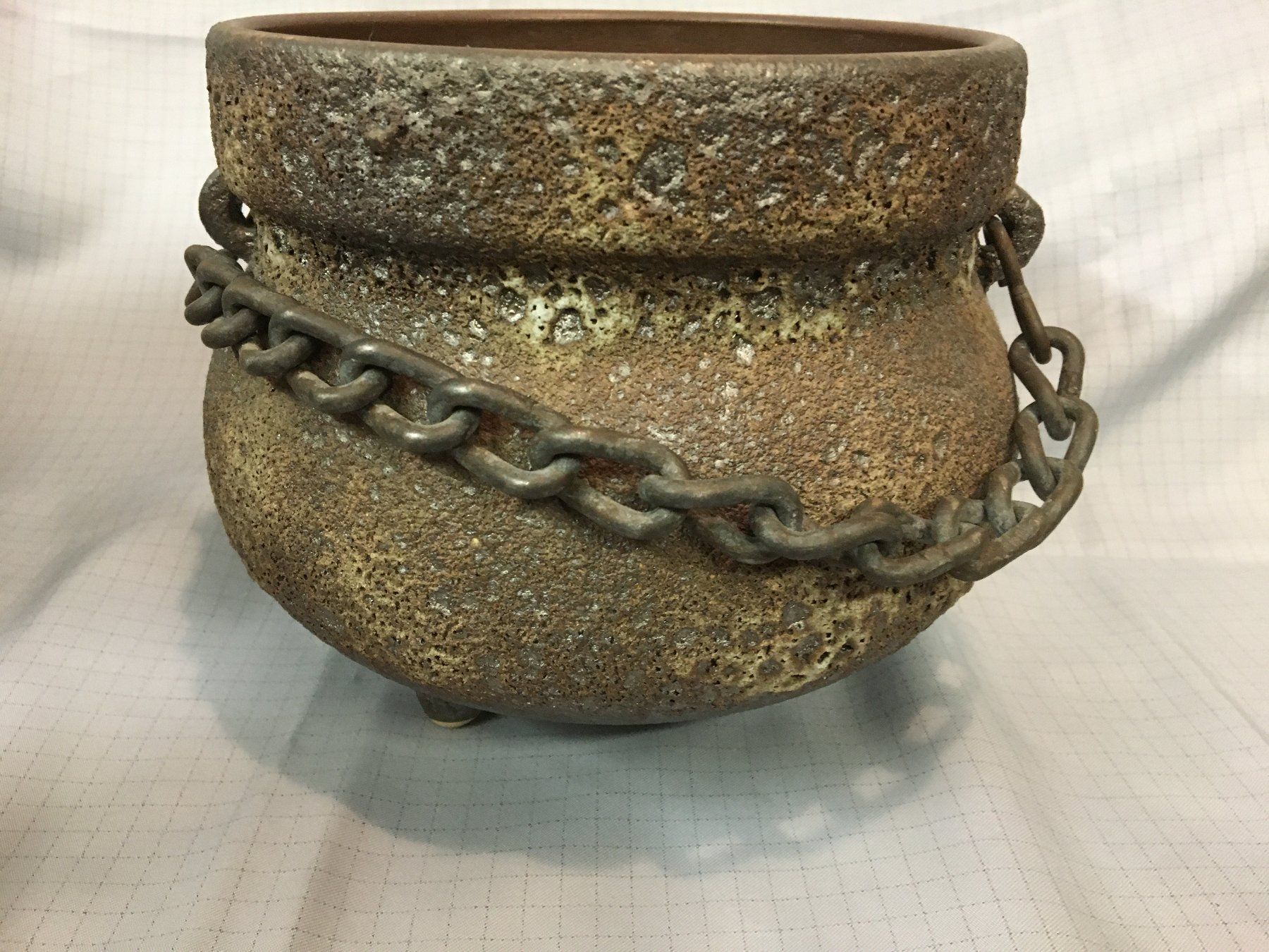Vasi per fiori: 3 rustikale Übertöpfe mit Kette und Blumenvase – Usato da Bergdietikon venduto da Werkler33 1