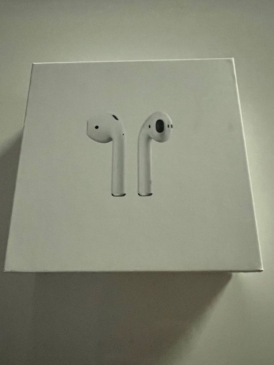Apple AirPods 2ème Génération – Blanc – Occasion état Excellent – Charge Magnétique