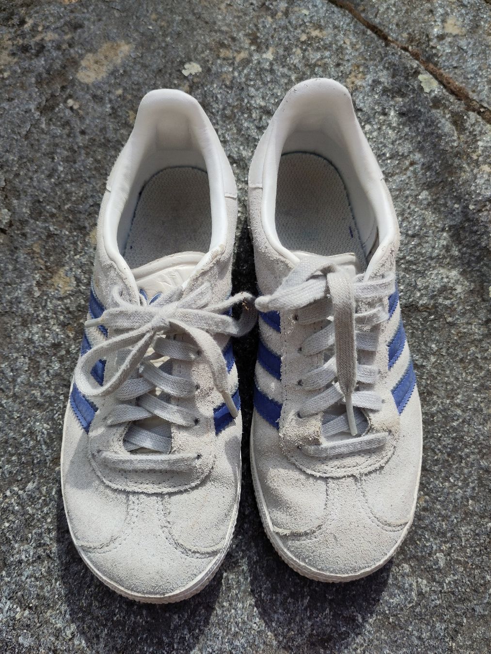 Adidas Chaussures garçon: Adidas Gazelle Gr.32 – D'occasion à Zürich par Brullo01