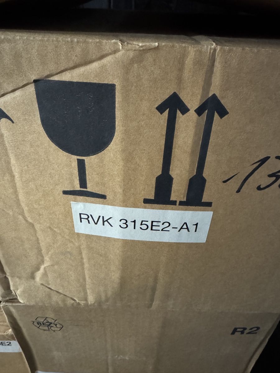 Ventilatori: Rohr Ventilator  neu  315 E2 – Nuovo e nell'imballaggio originale da Härkingen venduto da 1S. 2