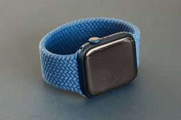 Apple Watch Series 6 GPS, 44 mm Aluminiumgehäuse Blau