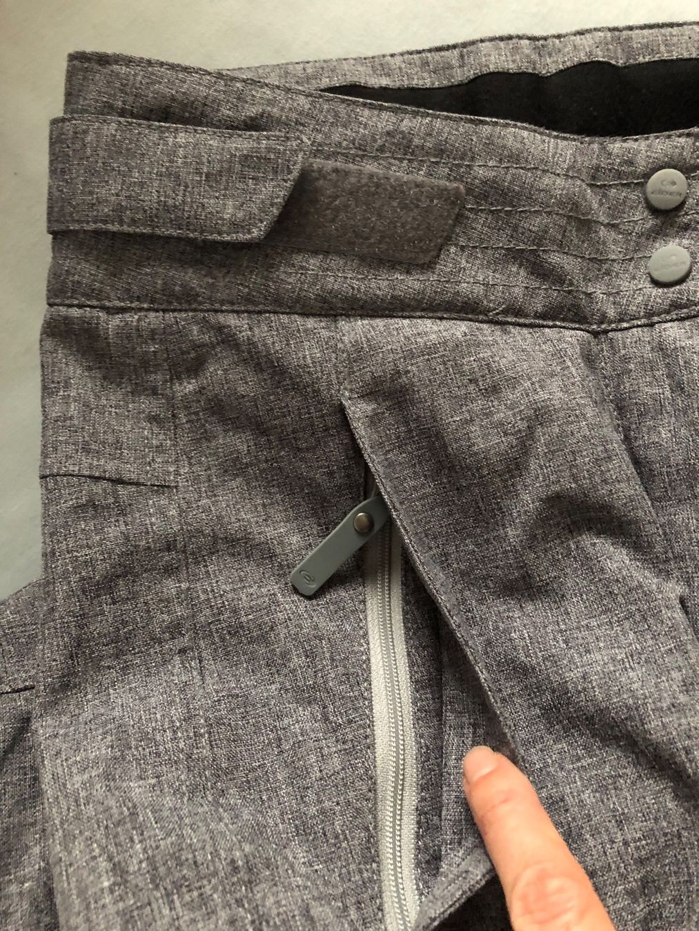 Eider Hosen: Pantalon de ski Eider taille 34 – Neu (gemäss Beschreibung) aus Le Crêt-p-Semsales von sta_v2rk 2