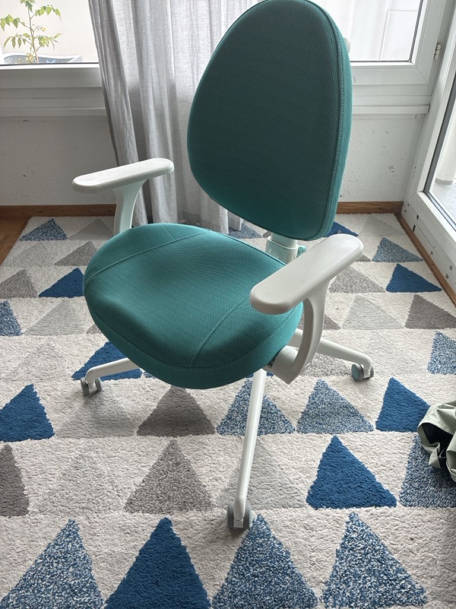 Ikea Sedie: Ikea Gunrig schreibtisch stuhl – Usato da St. Gallen venduto da Lhoigor