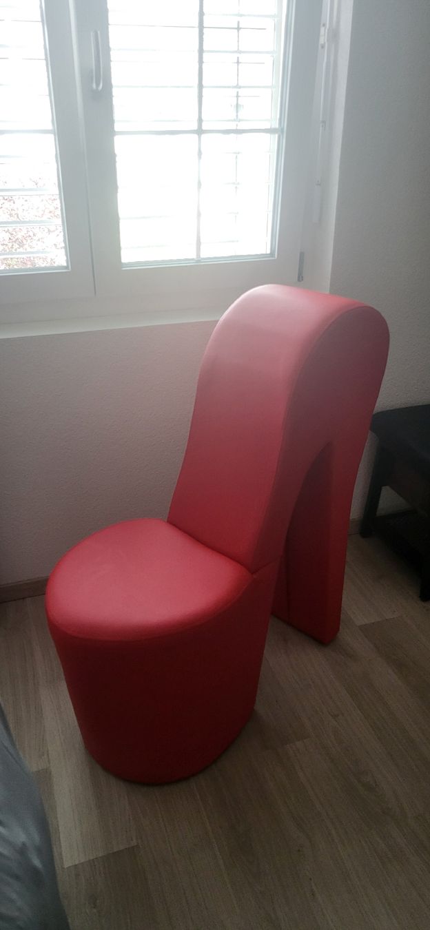 Poltrone: High Heel Stuhl – Usato da Gibswil venduto da cla_d2gw 1