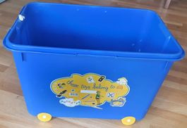 Grande caisse sur roulettes pour jouets ou autre