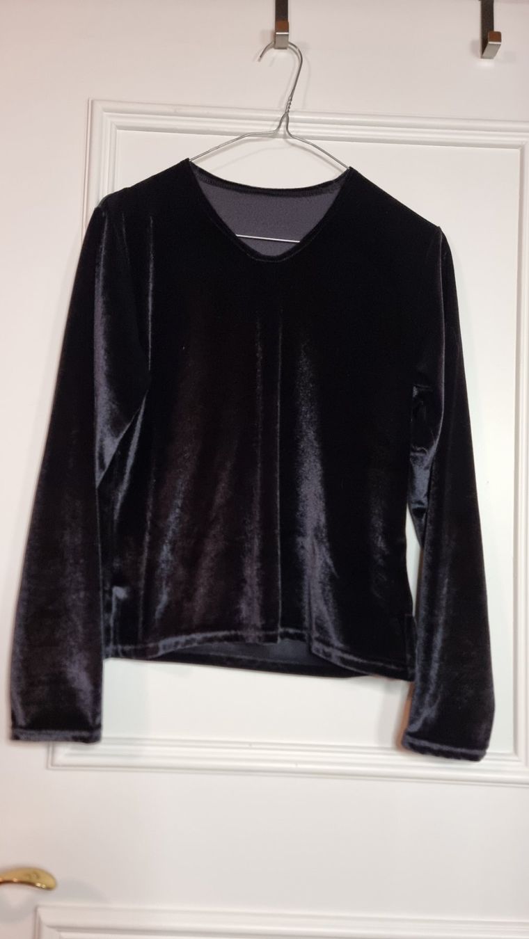 Camicette: Schwarzes Samt-Shirt Gr. M, elegant & festlich – Usato da Wald ZH venduto da CapLux 5