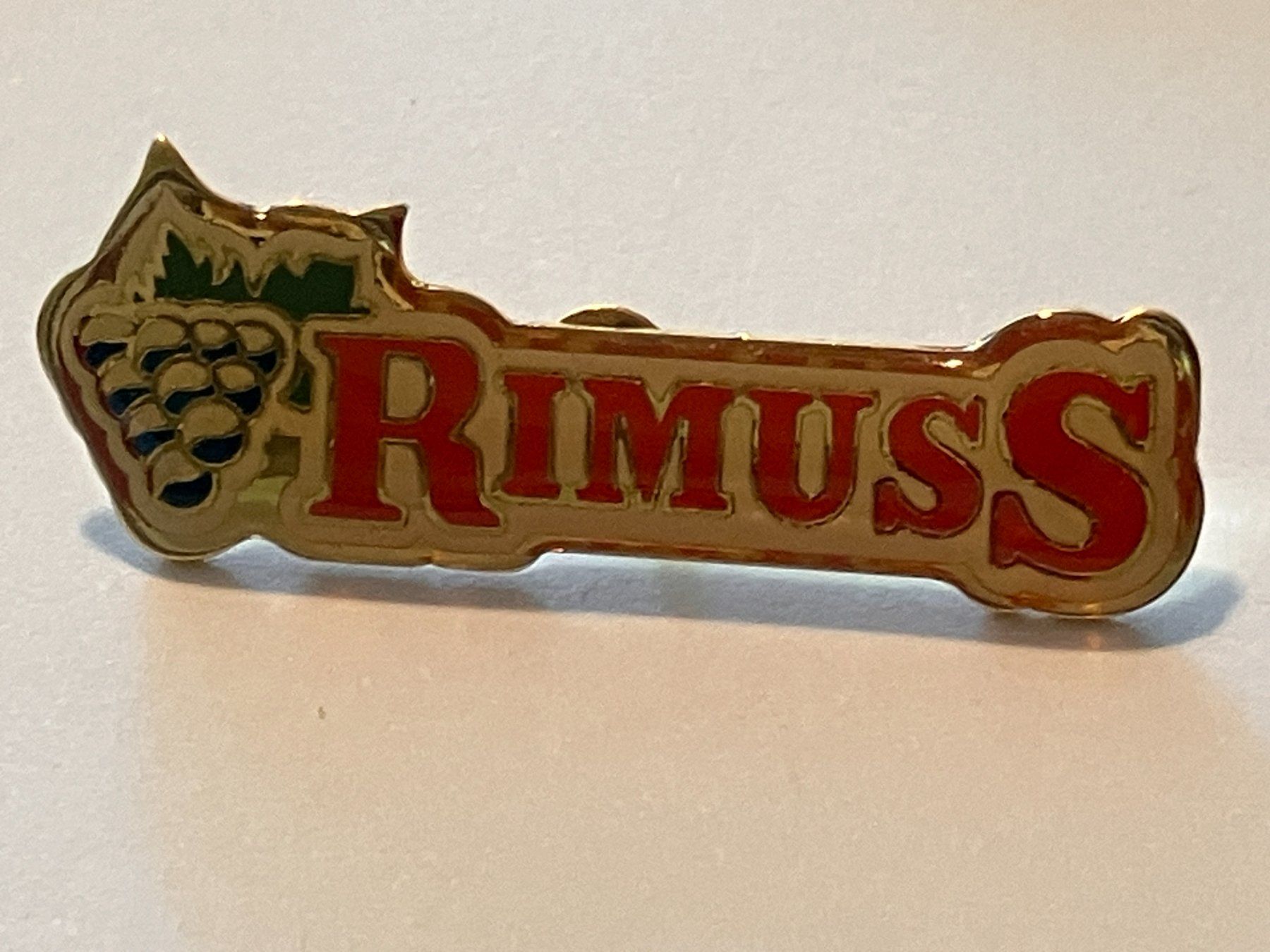 Placchette & Badge: 1 Pin Rimuss – Usato da Basel venduto da djwwpp