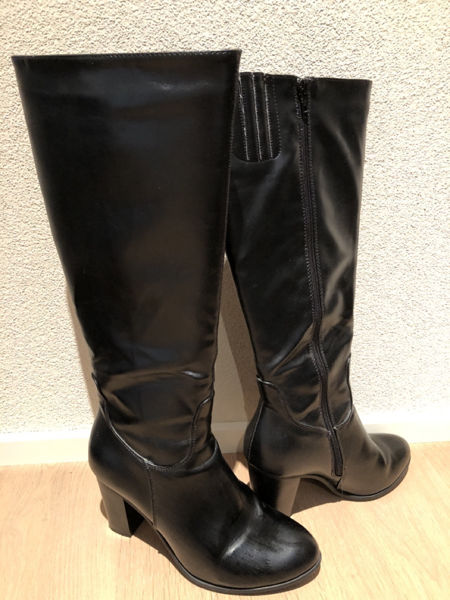 Scarpe da donna: Stiefel Gr.39 – Usato da Kleinwangen venduto da Retrolights