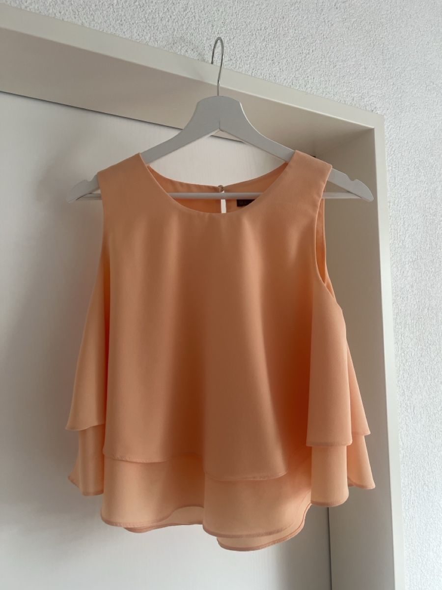 Zara Top: Zara Basic Sommer Top in Apricot – Usato da Egg b. Zürich venduto da ZeroWaste 1