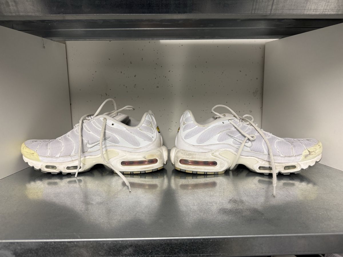 Chaussures hommes: Nike Air Max Plus Gr. 44 – D'occasion à Therwil par lor_c5rf