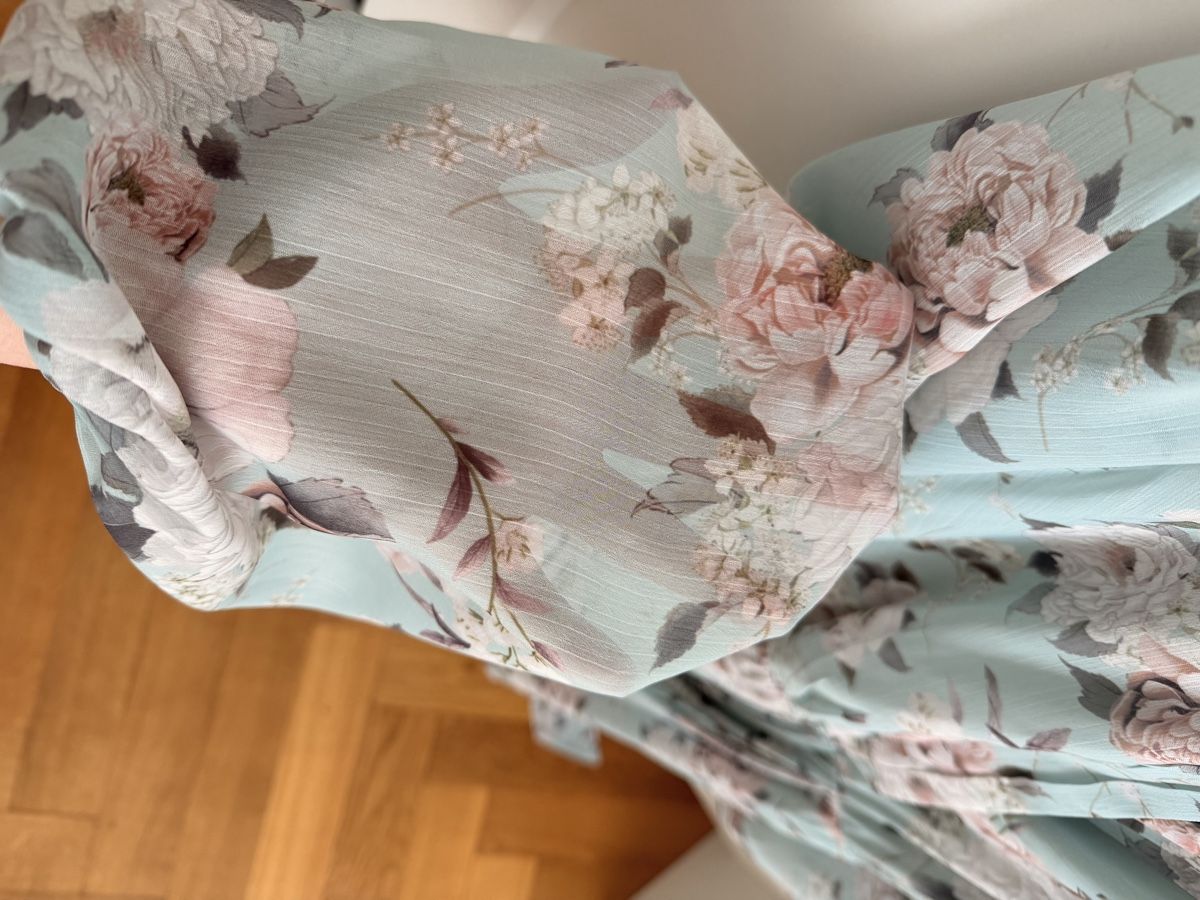 Vestiti: Robe fleurie, doublée, taille 38 – Nuovo (secondo la descrizione) da Lausanne venduto da sanout 2