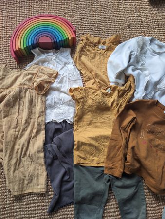 Kleiderpaket Mädchen diverse Marken Grösse 128