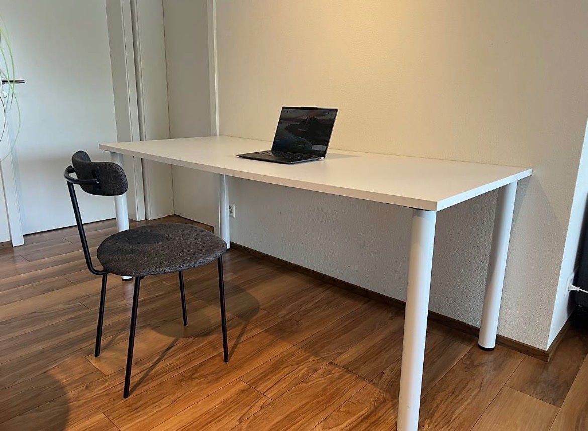 Tables: Ess- oder Bürotisch 80x180cm weiss – D'occasion à Wangen SZ par mha_j9rz 3